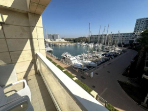 Hertselia Port